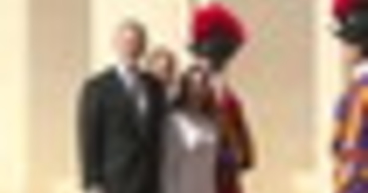 Il Papa riceve il Re di Spagna Felipe VI e la Regina Letizia