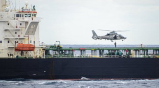 Francia sequestra petroliera russa: "L'Iran non distoglie il sostegno a Kyev"