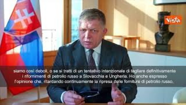 Il premier slovacco Fico a Bruxelles: No progressi su petrolio, Zelensky vuole rovesciare Orban