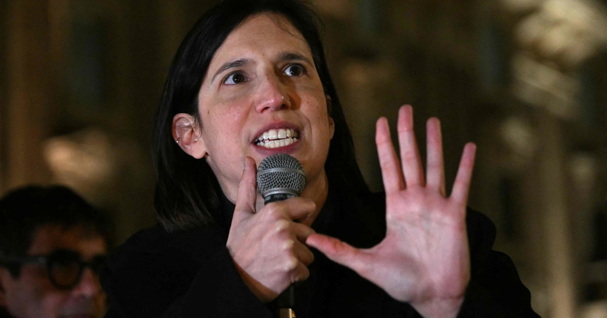 La sinistra pensa di aver vinto le elezioni. Schlein: Tutti a piazza del Popolo!