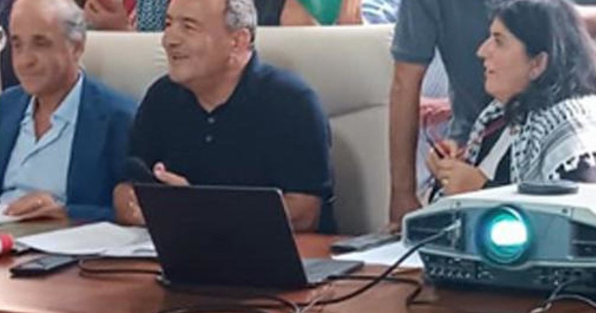 E nella Riace di Mimmo Lucano... stravince il Sì