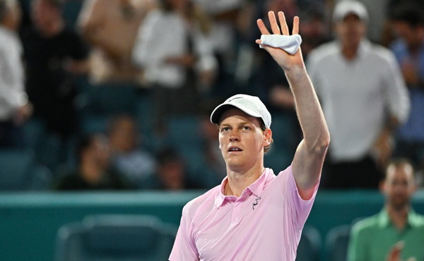 Sinner batte Moutet, agli ottavi a Miami contro Michelsen