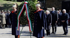Fosse Ardeatine, le istituzioni ricordano l'eccidio: Pagina buia, ricordare è un dovere