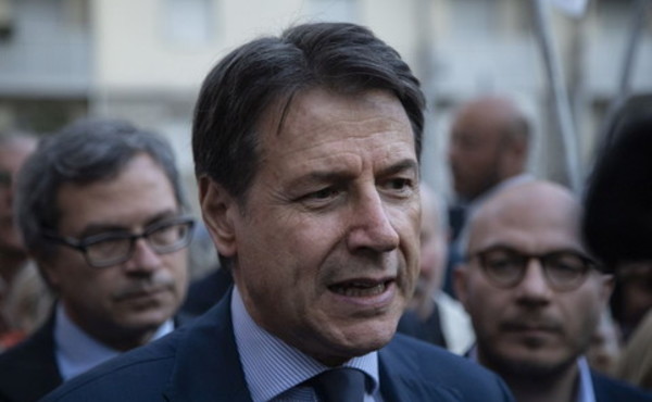 Conte “Meloni fatica a far dimettere Santanchè, situazione indecorosa”