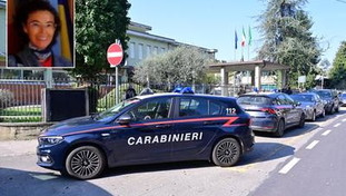 Bergamo, il 13enne arrestato ha trasmesso in diretta Telegram le coltellate alla prof