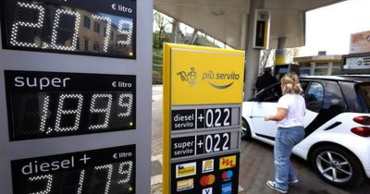 iran l avvertimento della shell se la guerra continua carenza carburanti gi224 entro aprile da Iltempo.it iran l avvertimento della shell se la guerra continua carenza carburanti gi224 entro aprile