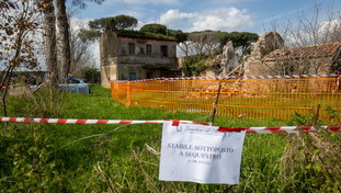 Gli anarchici a casa del Comune di Roma almeno dal 2018