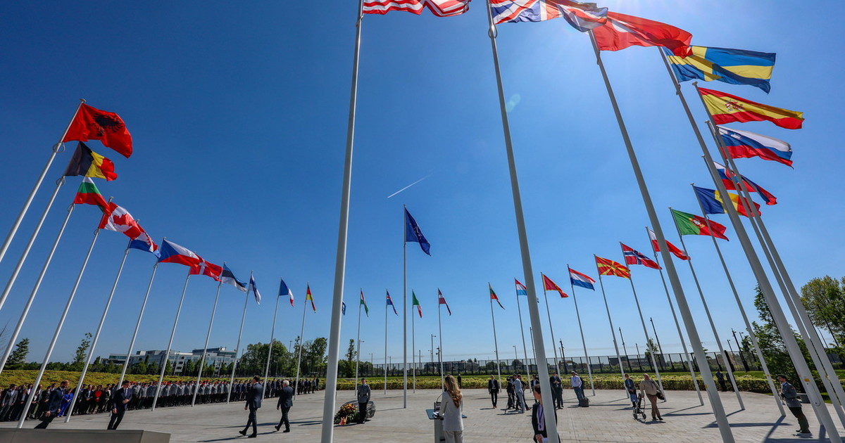 Nato, il travagliato patto che resiste alle divergenze