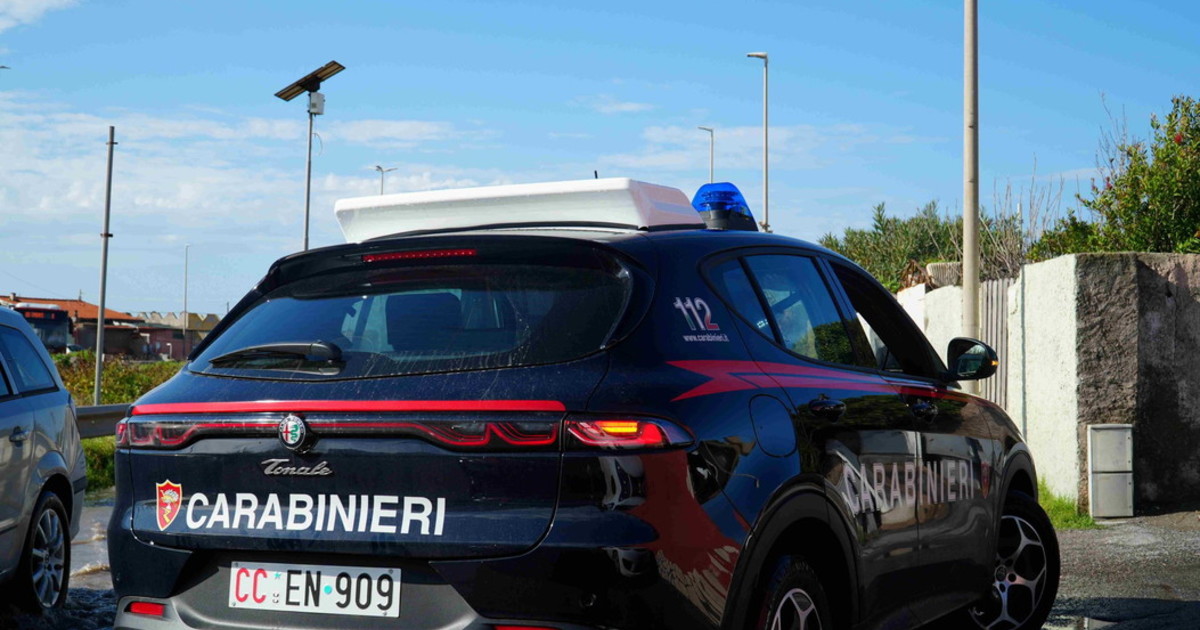 Terrorismo, progettava strage in una scuola. Scatta il blitz: arrestato 17enne