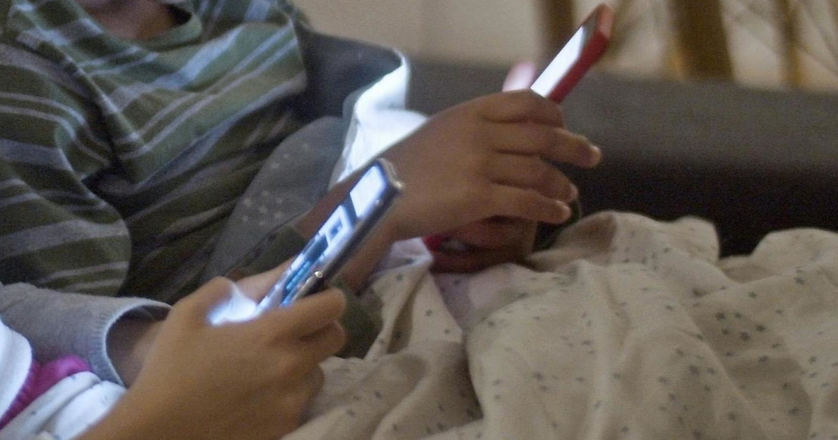 Promozione della salute oculare nei giovani nell'era digitale