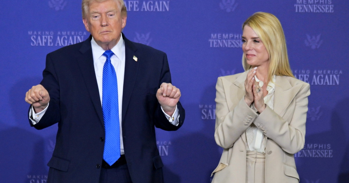 Epstein files, la base Maga si rivolta contro Bondi e Trump studia il siluramento