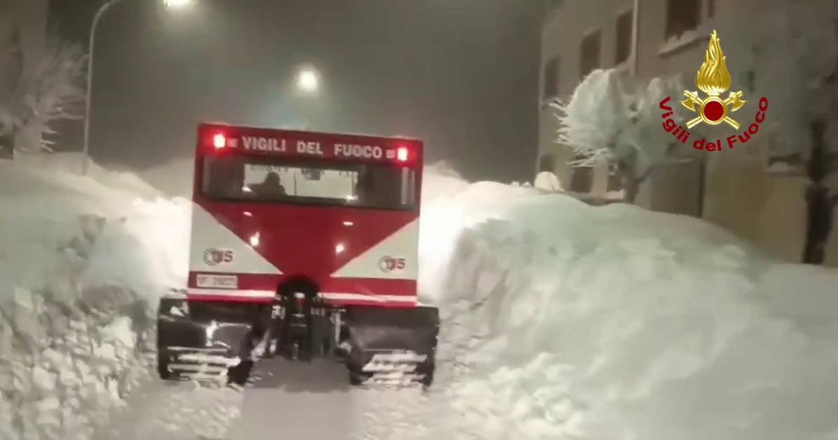 Maltempo, 800 interventi dei Vigili del Fuoco tra Abruzzo, Molise e Puglia