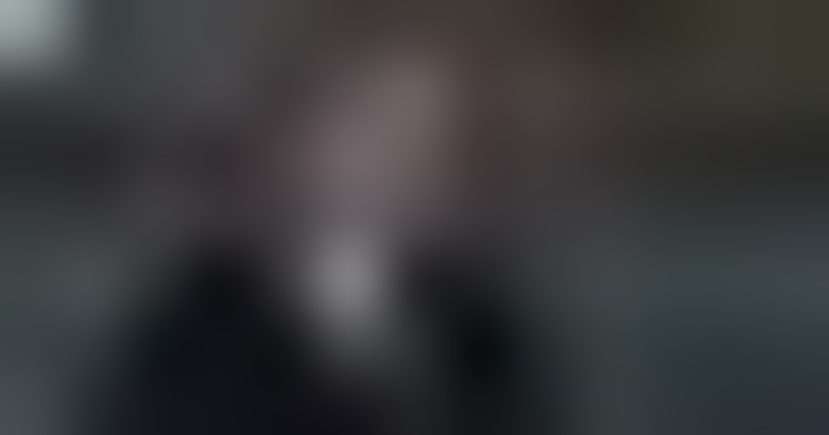 Macron risponde a Trump: parole "né eleganti né all'altezza"