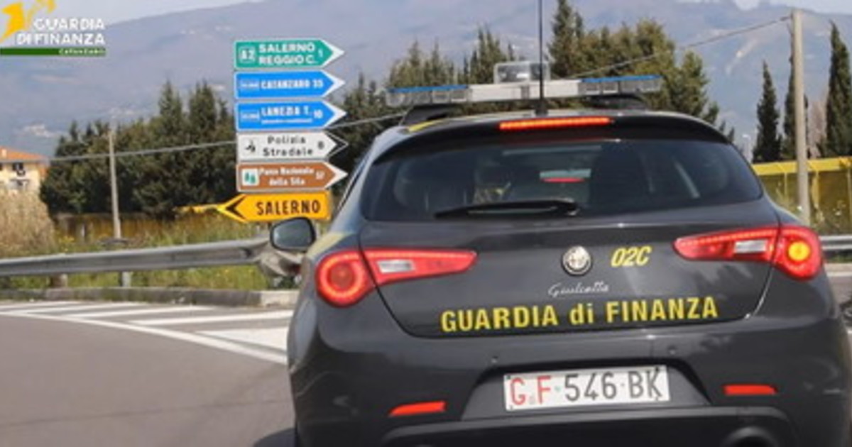 Immigrazione clandestina, 61 indagati per false residenze e assunzioni