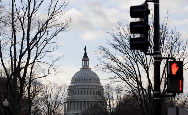 La Cina chiede stop delle operazioni militari in Iran dopo il discorso di Trump