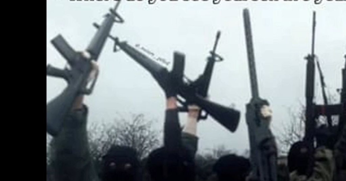 Manuali per bombe e armi in 3d, arrestato estremista nel teramano