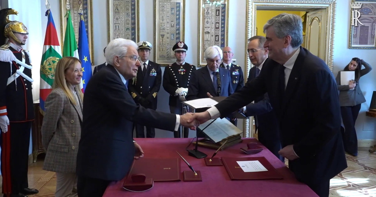 Al Quirinale il giuramento del nuovo ministro del Turismo Gianmarco Mazzi