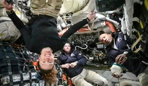 Artemis non ci sorprende più. Feltri: la scienza va avanti ma noi regrediamo