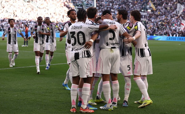 Bremer e McKennie lanciano la Juve sul Genoa, Di Gregorio para un rigore