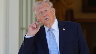 L'ultimatum sull'Iran scade stanotte e nessuno sa cosa succederà: le previsioni su Trump