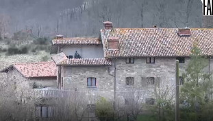 A FarWest l'inchiesta sulle sette e i riti sciamanici | <span style=color: rgb(153, 0, 0);>video</span>