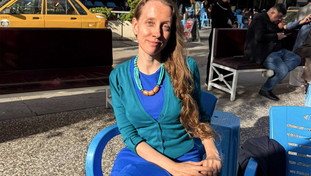 Shelly Kittleson rilasciata: la giornalista libera in cambio di miliziani Hezbollah