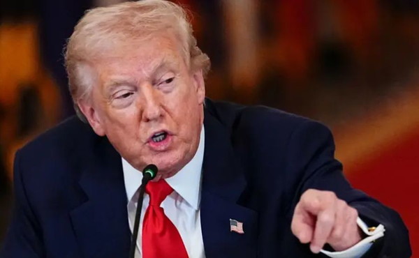 Tregua di due settimane in Iran, Trump “Grande giornata per la pace mondiale”