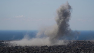 Israele bombarda il Libano e l'Iran dà l'ultimatum che mette tutto in discussione. La fragile tregua