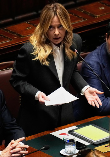 Meloni alla Camera: No a dimissioni. Rafforzare la Nato e lavorare per Europa più autonoma