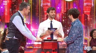 Stefano De Martino supera anche Pretty Woman. Bene chi l'ha visto? e la Champions