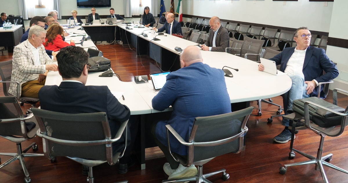 Comunicato Stampa: CRV - Seconda commissione. Ok a Regolamento regionale in materia di edilizia residenziale pubblica