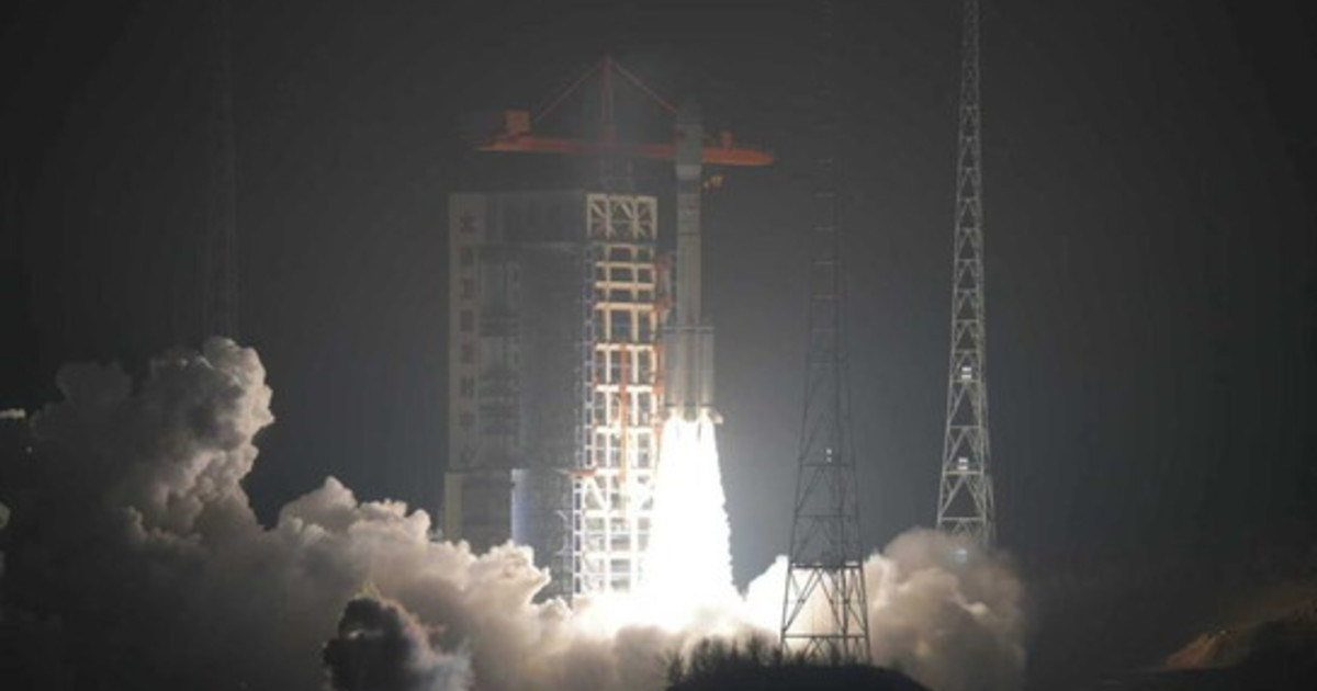 La Cina lancia nuovi satelliti Internet nello spazio