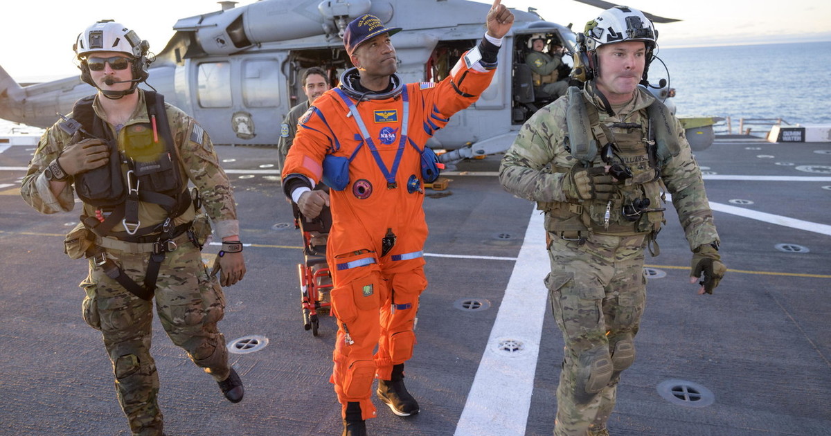 Artemis II, missione compiuta: gli astronauti sono tornati sulla Terra