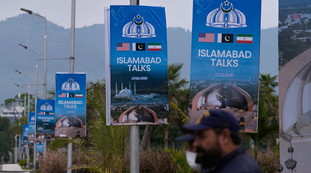 Pakistan, colloqui diretti Usa-Iran. Trump: "Sminamento di Hormuz"