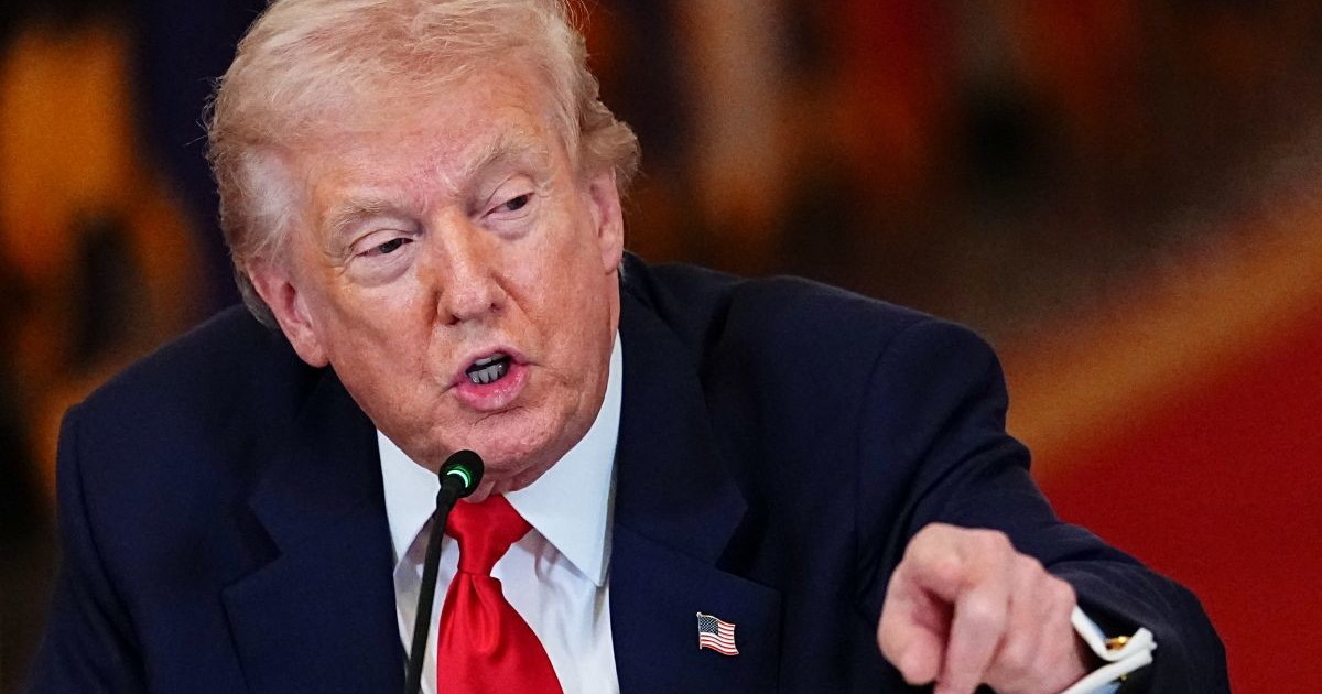 Trump “L'Iran sta perdendo, l'unica sua risorsa è la minaccia di mine a Hormuz”