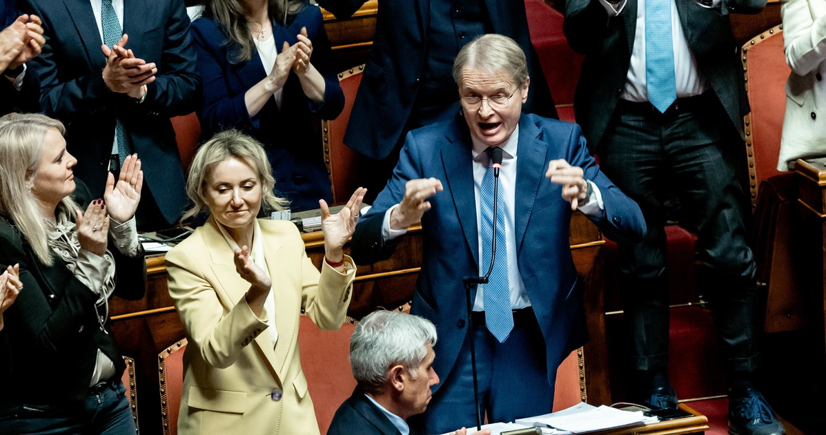 malan spiazza il pd schlein chiarisca su linea antisemita nel partito da Iltempo.it malan spiazza il pd schlein chiarisca su linea antisemita nel partito
