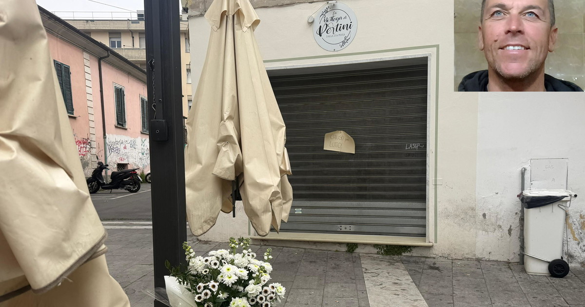 Picchiato in strada da un gruppo di ragazzi. Papà muore davanti al figlio