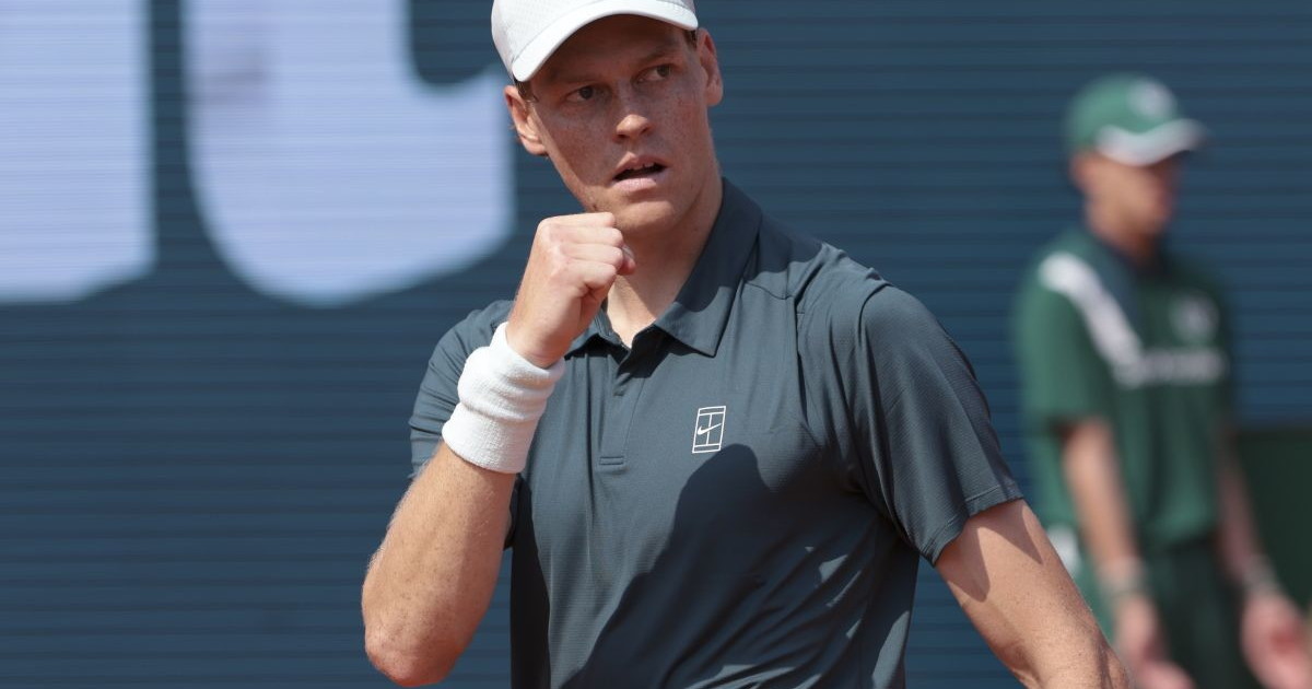 Sinner re a Montecarlo, batte Alcaraz e torna numero 1 del mondo