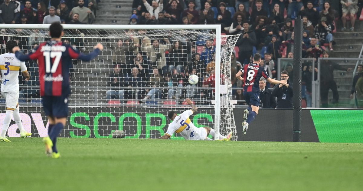 Freuler e Orsolini piegano il Lecce, il Bologna vince 2-0 al Dall'Ara