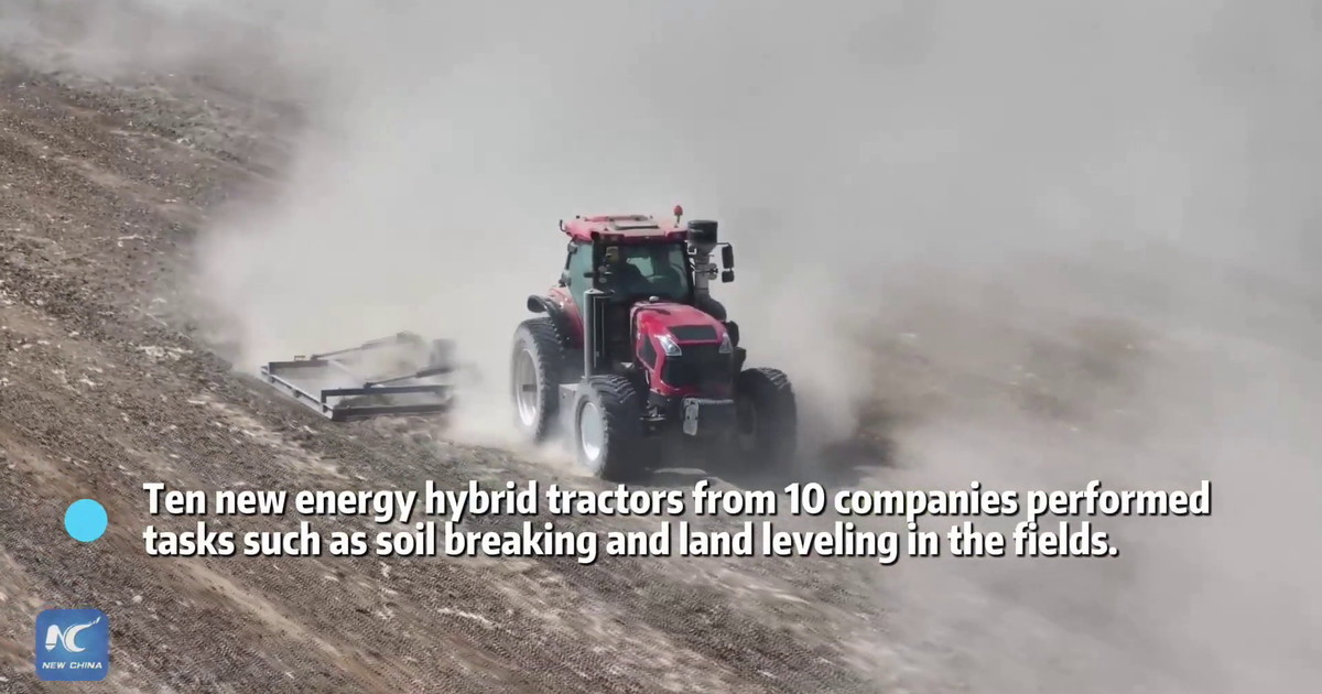 Cina: Xinjiang, trattori ibridi accelerano transizione verde settore agricolo