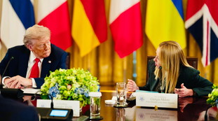 "Uniti ma con rispetto". La maggioranza al fianco di Meloni e blinda l'alleanza