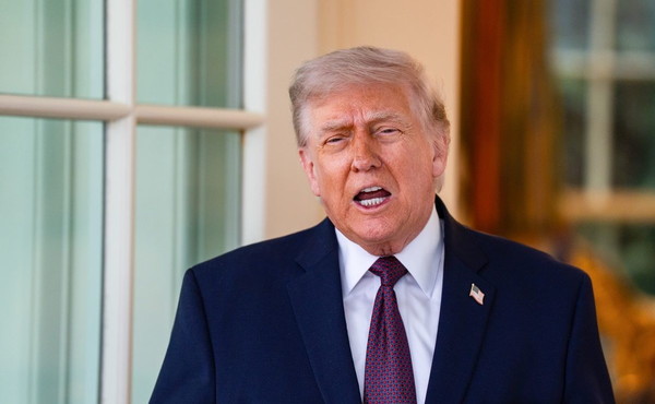 Trump “Qualcuno può dire a Papa Leone che l'Iran ha ucciso 42.000 manifestannti”