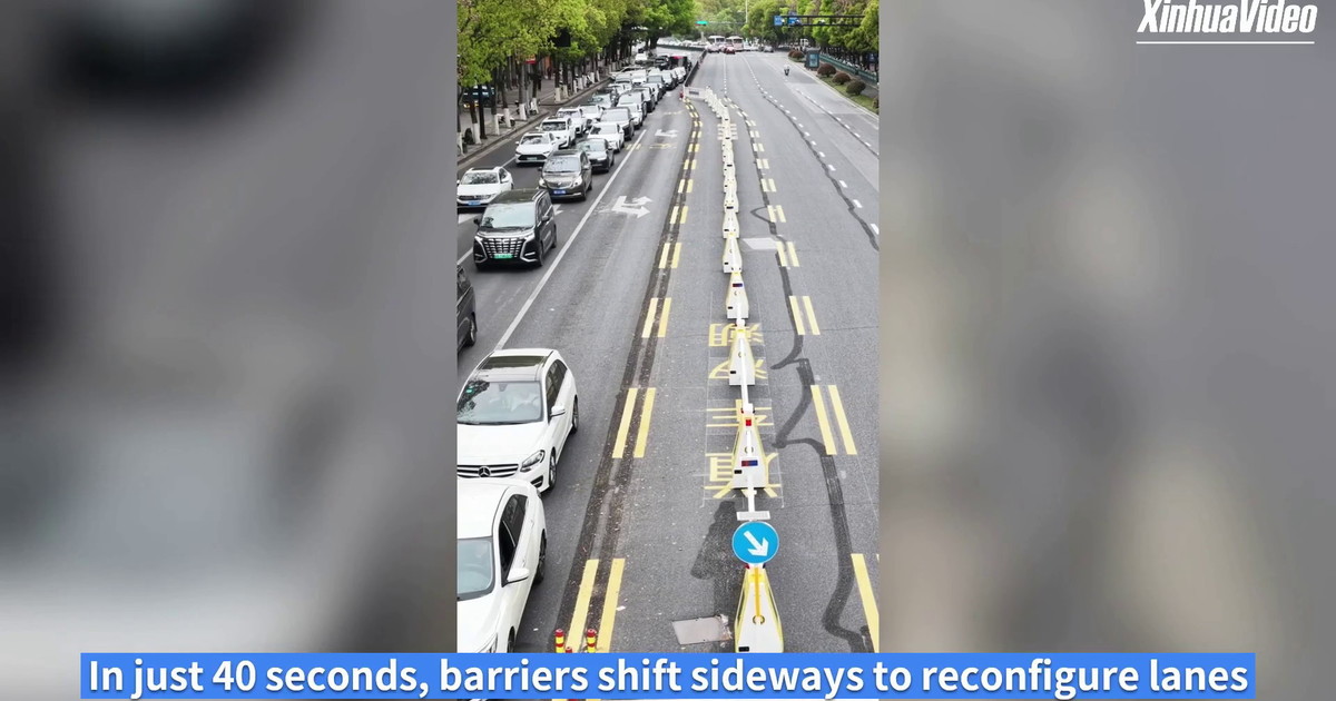 Cina, corsie spartitraffico robotizzate per ridurre il traffico