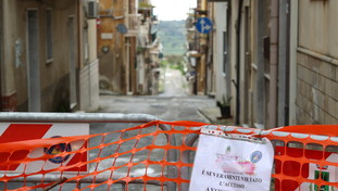 Disastro colposo. Niscemi, tredici indagati per la frana in Sicilia