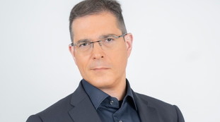 Il governo diffidi dell'applauso dei nemici. L'editoriale di Capezzone