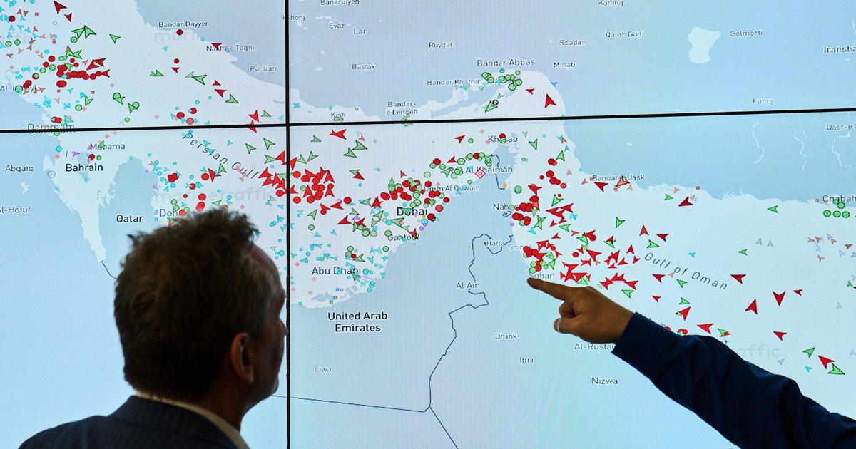 Passo indietro dell'Iran su Hormuz? Si apre un nuovo scenario, la tensione è altissima