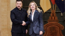 L'Ucraina vuole insegnare all'Italia come si fa: Meloni-Zelensky, c'è il “drone deal”