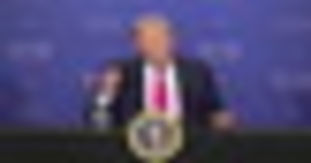 Trump definisce Iran "meraviglioso" e "la nostra piccola deviazione"