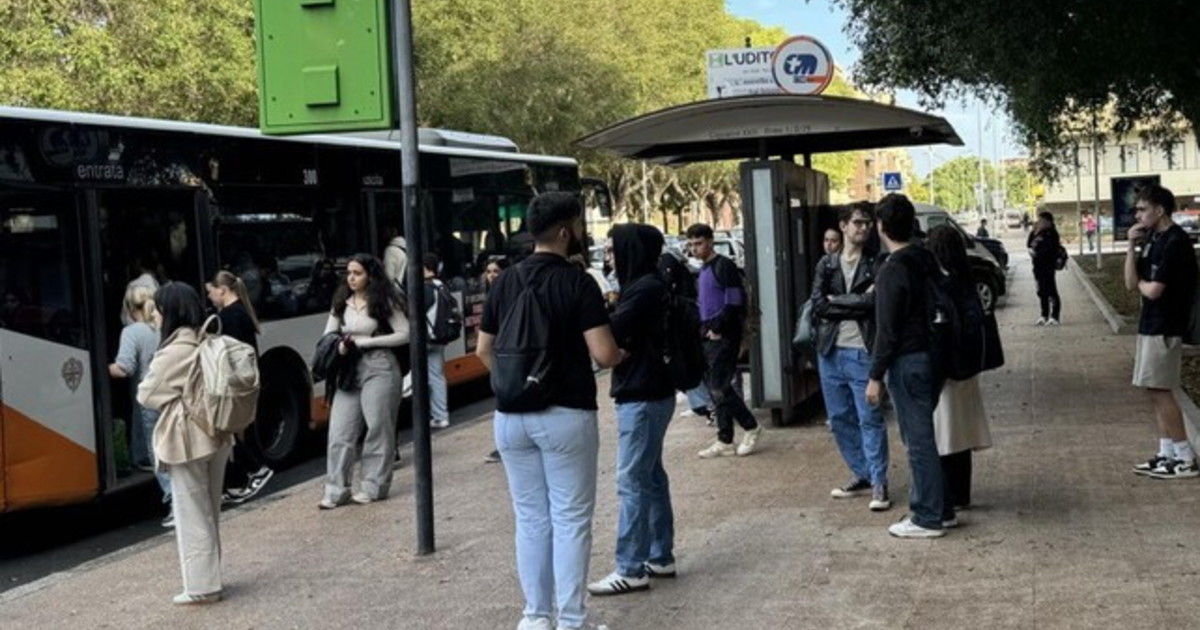 Bozza Ue: contro la crisi, telelavoro obbligatorio e sconti su mezzi pubblici