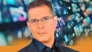 Scandalo Antimafia e business sui migranti. In tv censura rossa e sonnolenza a destra, ma vince chi impone l'agenda